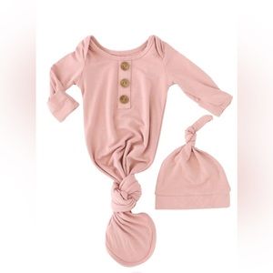 Caden Lane Solid Bamboo baby knot gown and hat